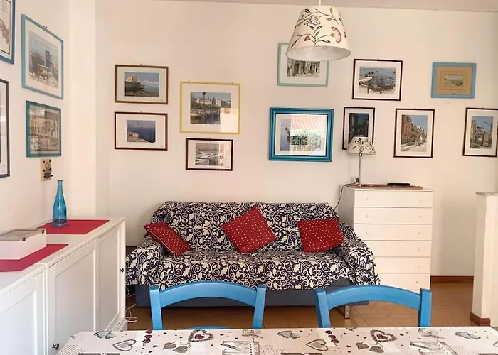 Paola Cosy With Ac Near Beaches
